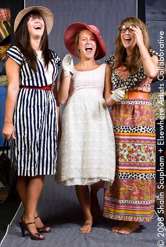 Roupas vintage em um closet